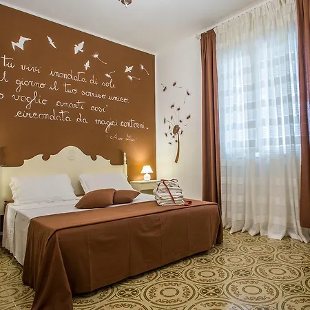 Casa Poesia Bed & Breakfast Torre San Giovanni Ugento Exterior photo